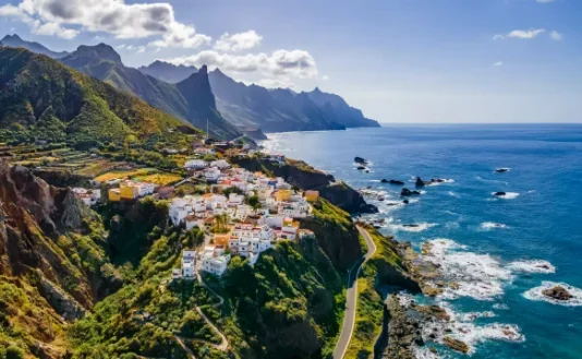 Taganana e la costa di Anaga: itinerario tra borgo, Benijo e strade panoramiche di Tenerife