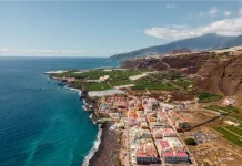 Puerto Naos a La Palma: spiaggia, lungomare, parapendio e consigli per soggiornare sulla costa ovest