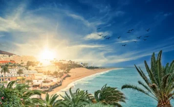 Pensione a Fuerteventura: 11 motivi per scegliere l’isola, documenti e zone migliori dove vivere