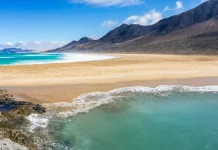 Cofete a Fuerteventura: come arrivare e cosa sapere prima di visitare la spiaggia più selvaggia