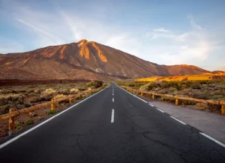 Guidare alle Canarie: strade, parcheggi e regole